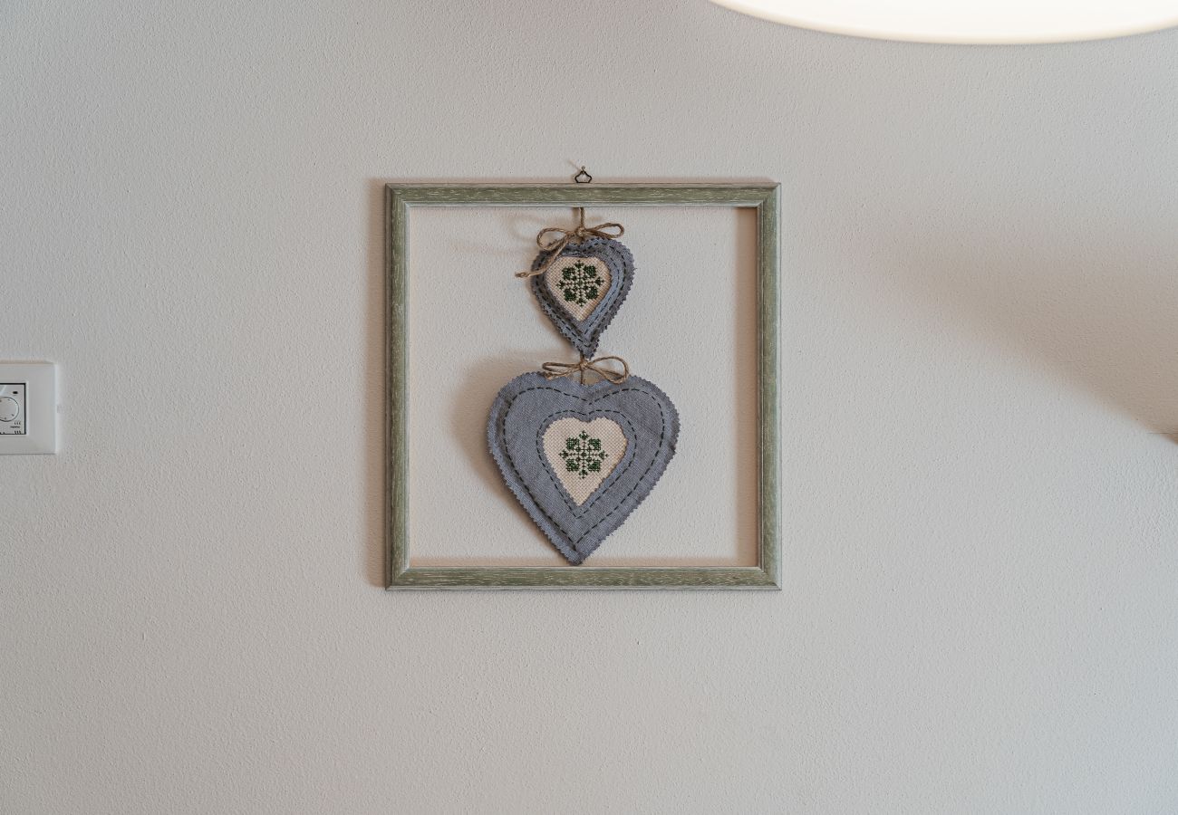 Dolomites Essence - White Pine 