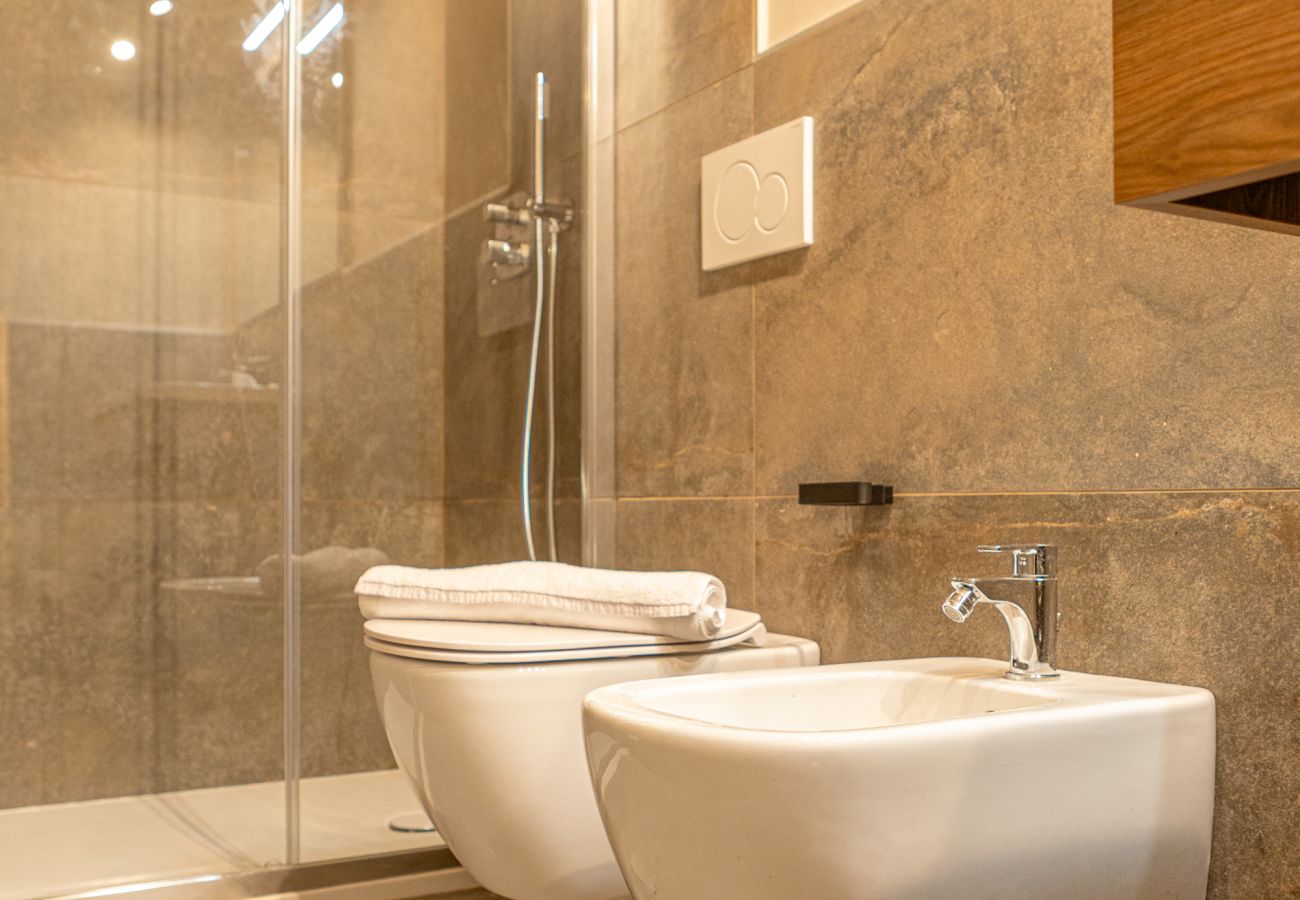 La Corte Antica 1733 - The Golden Court