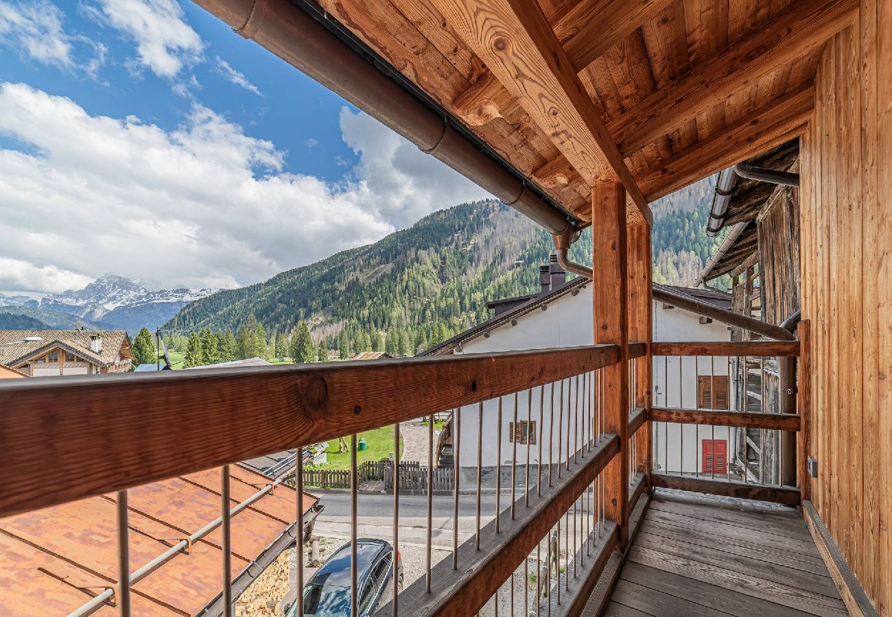 Ferienwohnung in Pie´ Falcade - The Love Chalet Ferienwohnung in Pie´ Falcade - The Love Chalet