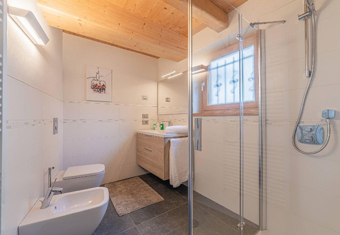 Ferienwohnung in Pie´ Falcade - The Love Chalet Ferienwohnung in Pie´ Falcade - The Love Chalet