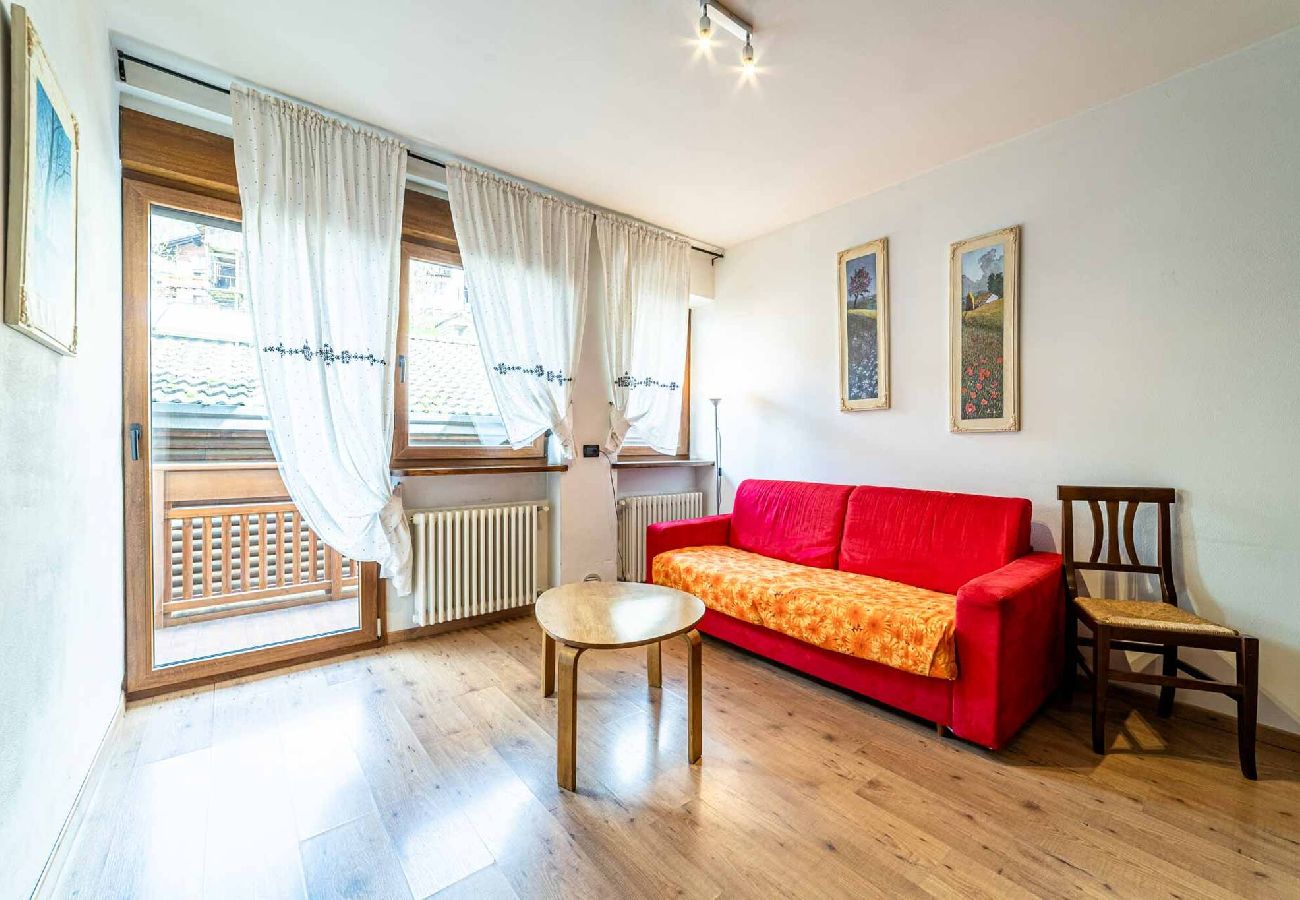 Ferienwohnung in Alleghe - Appartamento Dolomiti Alleghe Ferienwohnung in Alleghe - Appartamento Dolomiti Alleghe