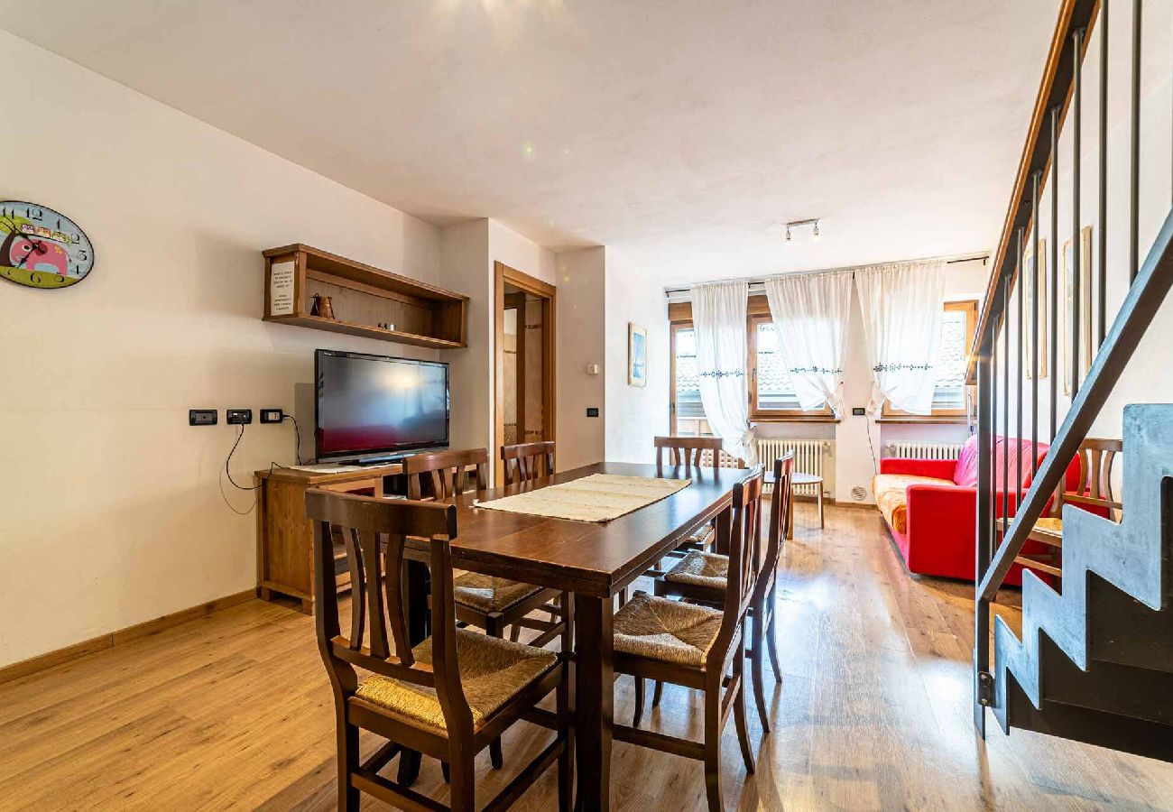 Ferienwohnung in Alleghe - Appartamento Dolomiti Alleghe Ferienwohnung in Alleghe - Appartamento Dolomiti Alleghe