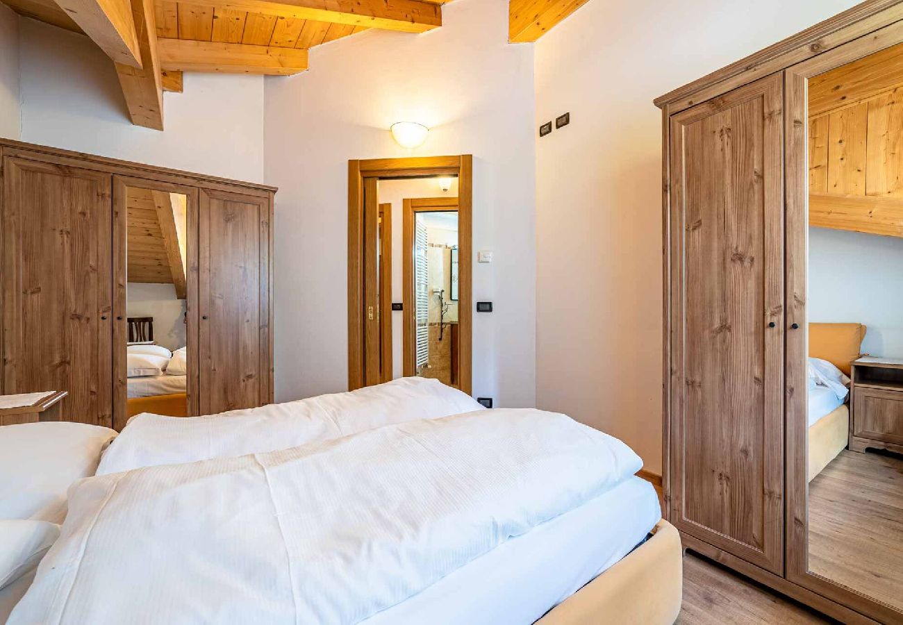 Ferienwohnung in Alleghe - Appartamento Dolomiti Alleghe Ferienwohnung in Alleghe - Appartamento Dolomiti Alleghe
