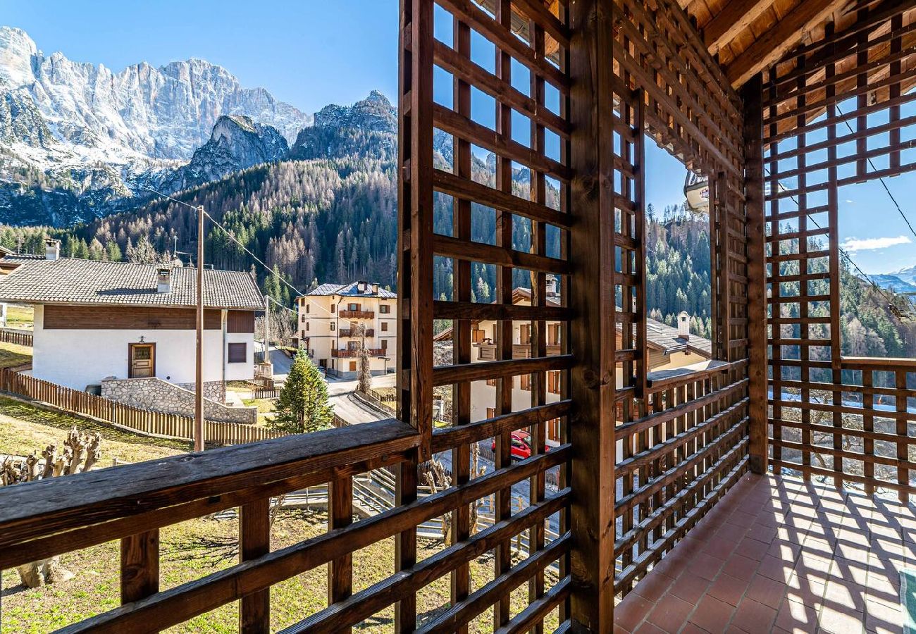 Ferienwohnung in Alleghe - Ai Tabià