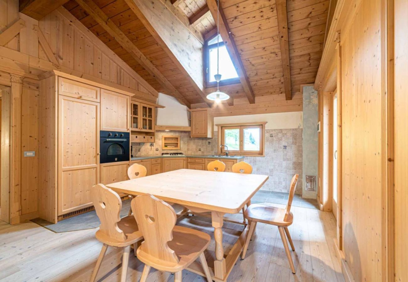 Ferienwohnung in Rocca Pietore - Ciesa al Drago Mansarda