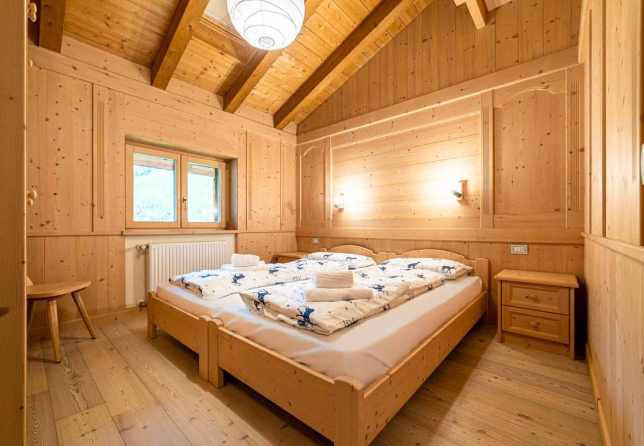 Ferienwohnung in Rocca Pietore - Ciesa al Drago Mansarda