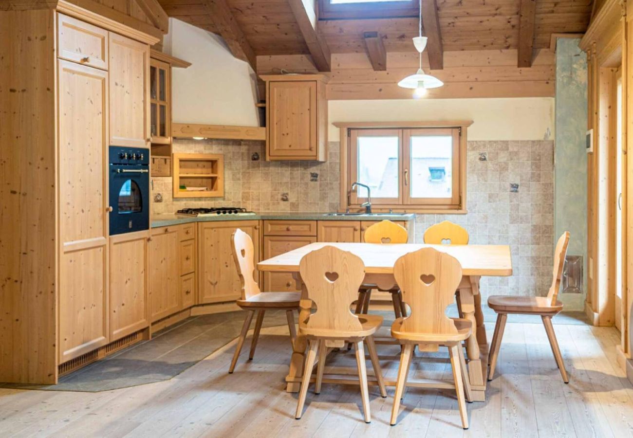 Ferienwohnung in Rocca Pietore - Ciesa al Drago Mansarda