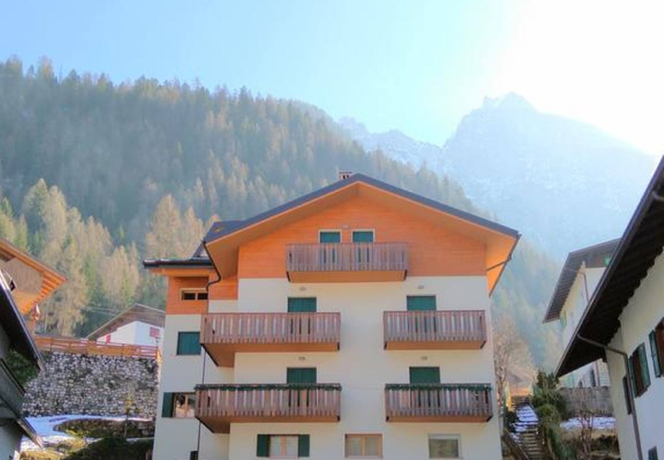 Ferienwohnung in Alleghe - Dolomites Seasons - Winter Ferienwohnung in Alleghe - Dolomites Seasons - Winter