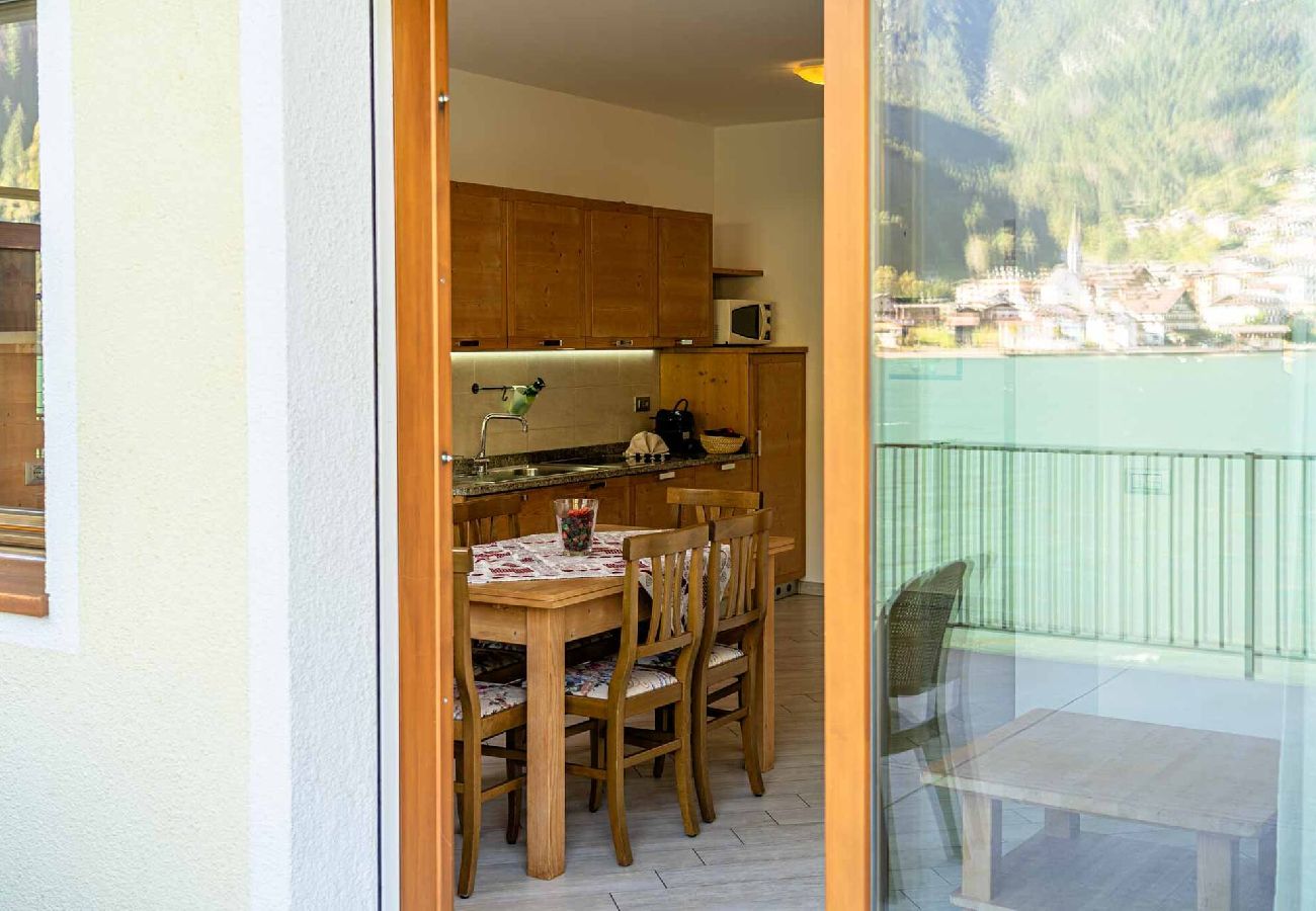 Ferienwohnung in Rocca Pietore - Chalet al lago Alleghe  Pelmo