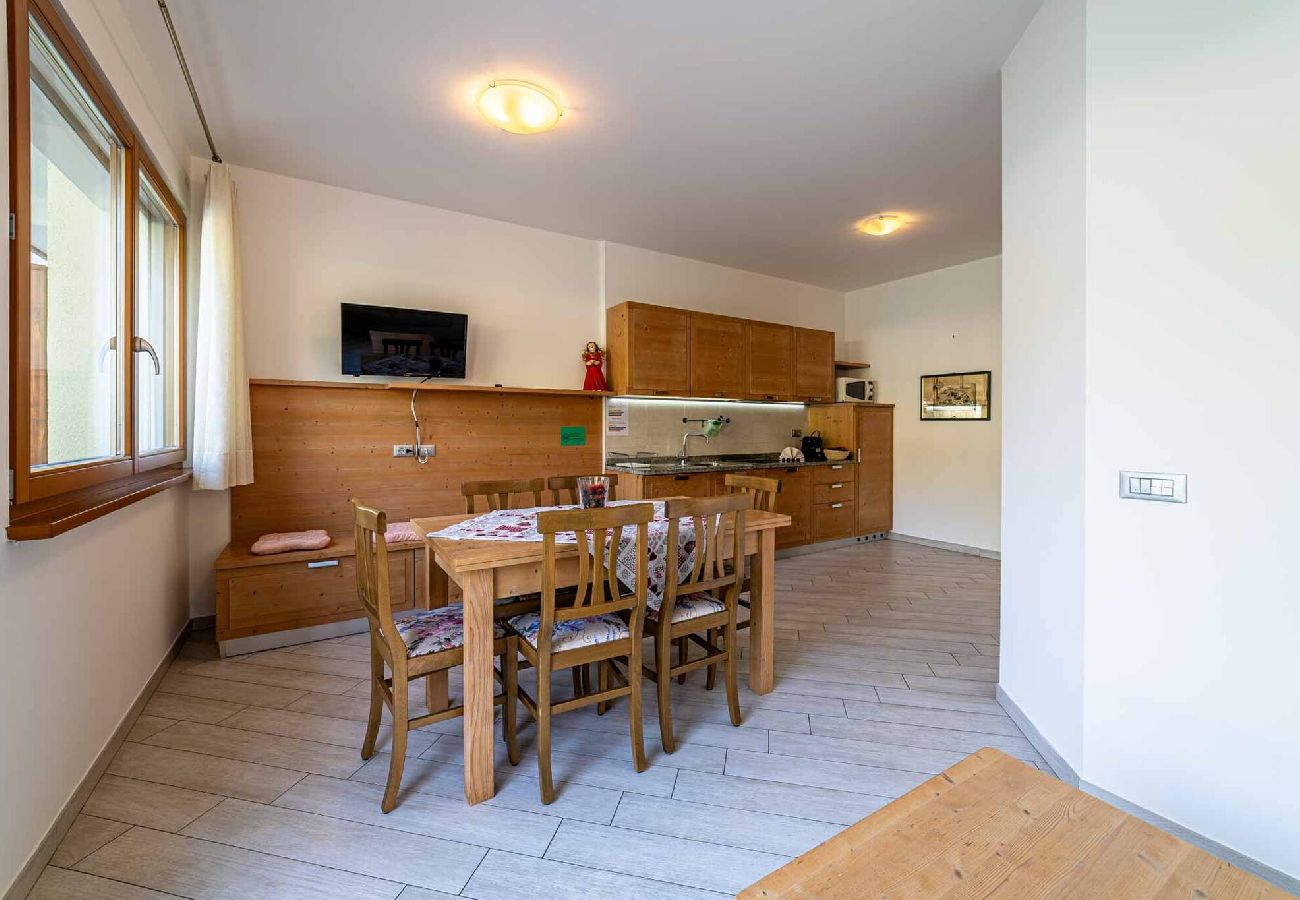 Ferienwohnung in Rocca Pietore - Chalet al lago Alleghe  Pelmo