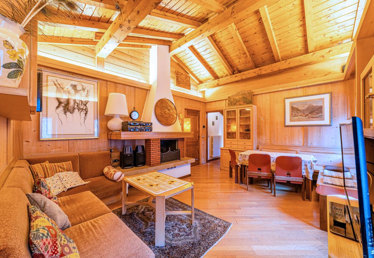 Appartement in Alleghe - Tizzi Home Mansarda