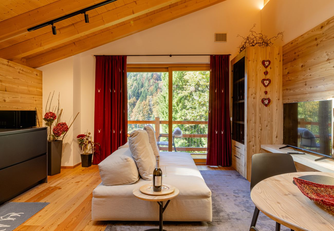 Dreaming Home - Mountain Serenity Apartment