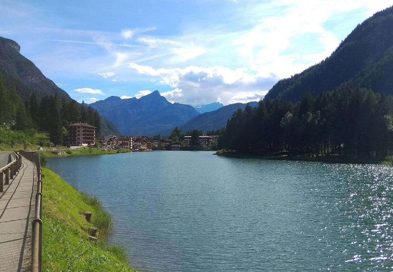 Apartment in Alleghe - Dolomites Seasons - Winter Apartment in Alleghe - Dolomites Seasons - Winter