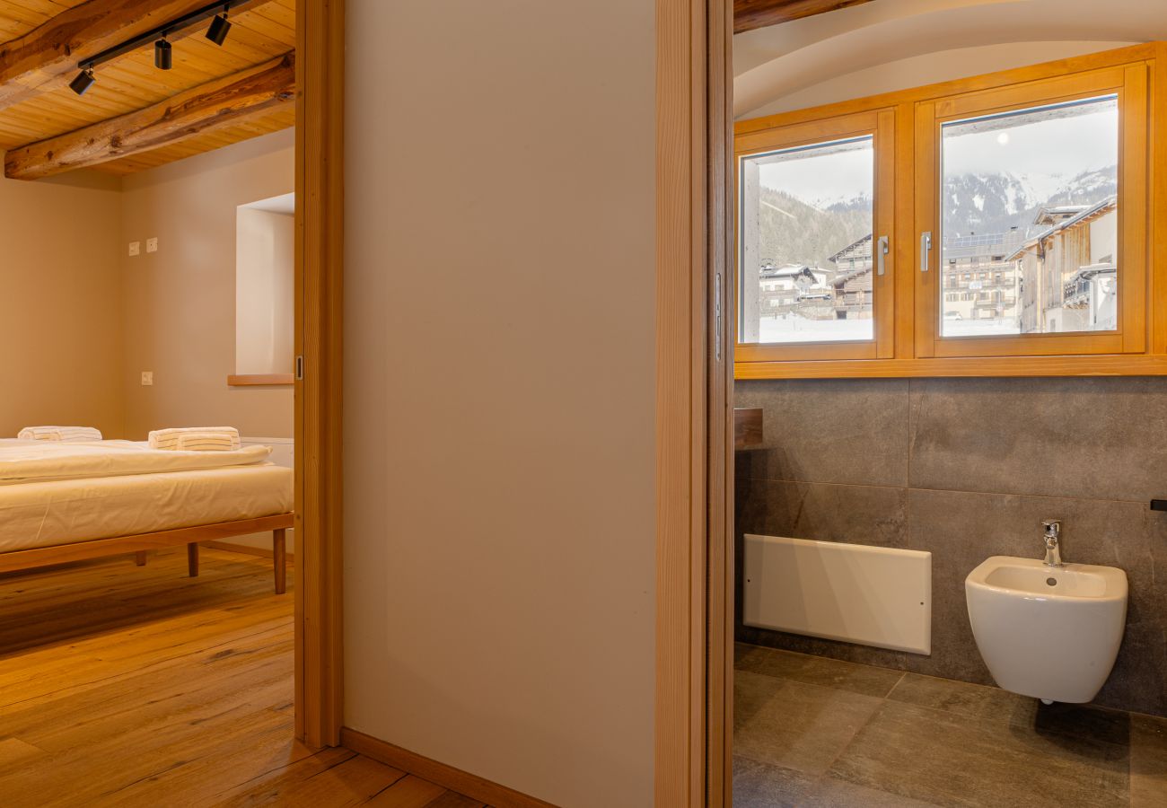 La Corte Antica 1733 - The Golden Court