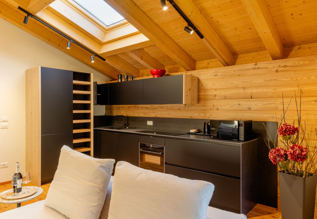 Dreaming Home - Mountain Serenity Apartment
