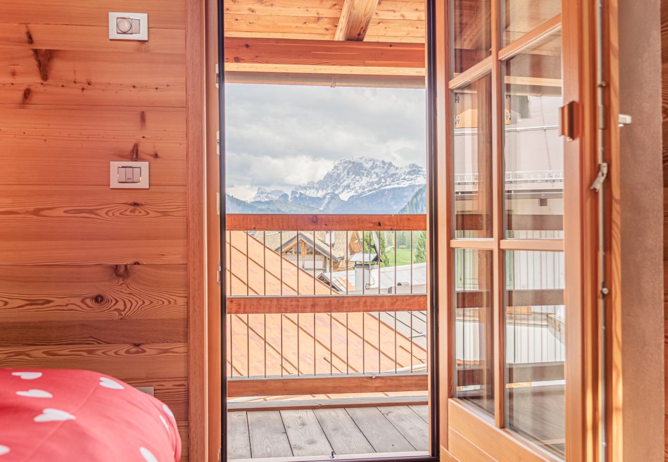 Apartament w Falcade - The Love Chalet