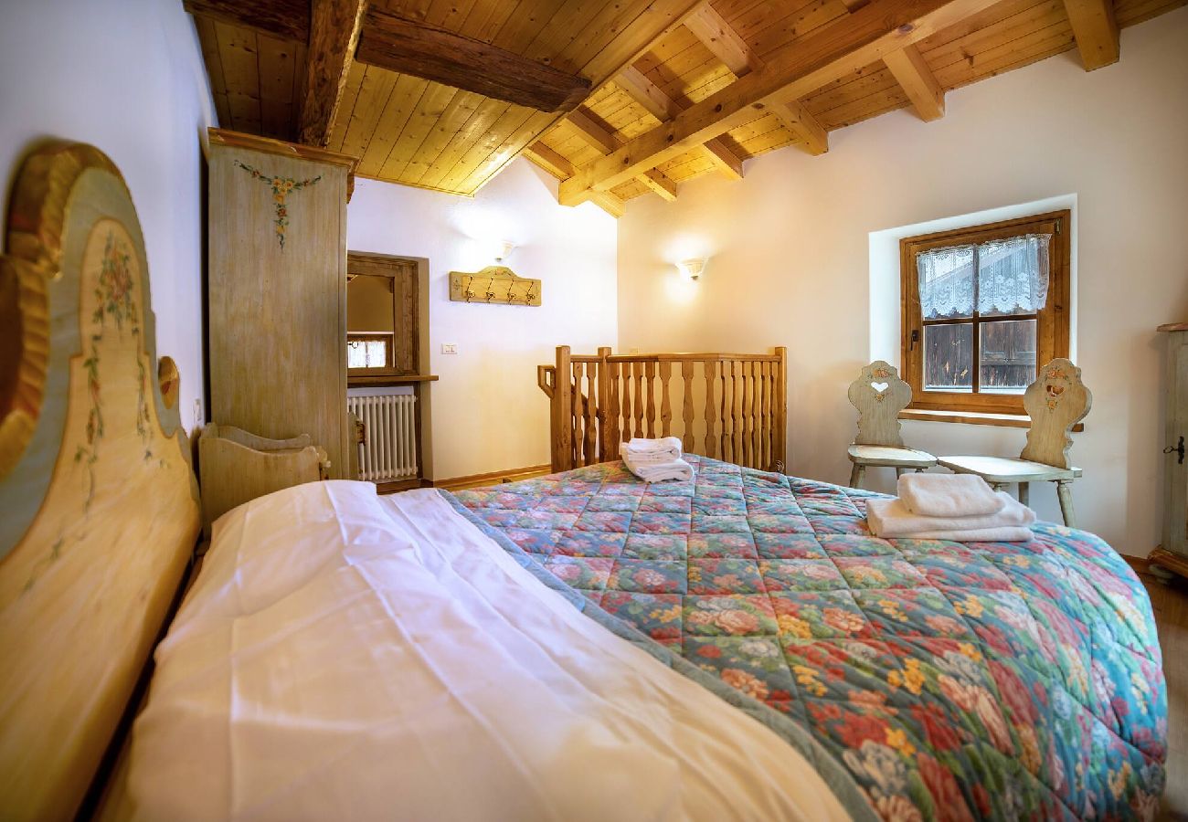 Apartament w Rocca Pietore - Romantic Loft