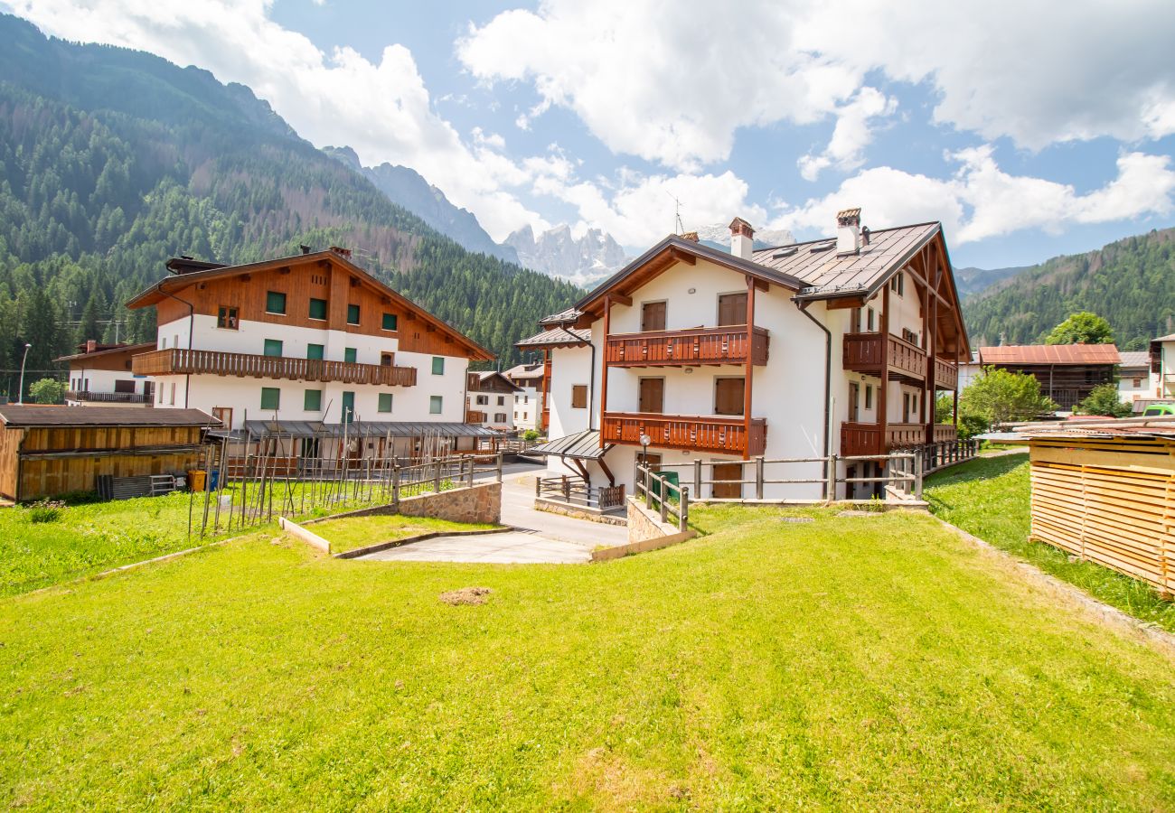 Apartament w Falcade - Appartamento Villa Elisa 9